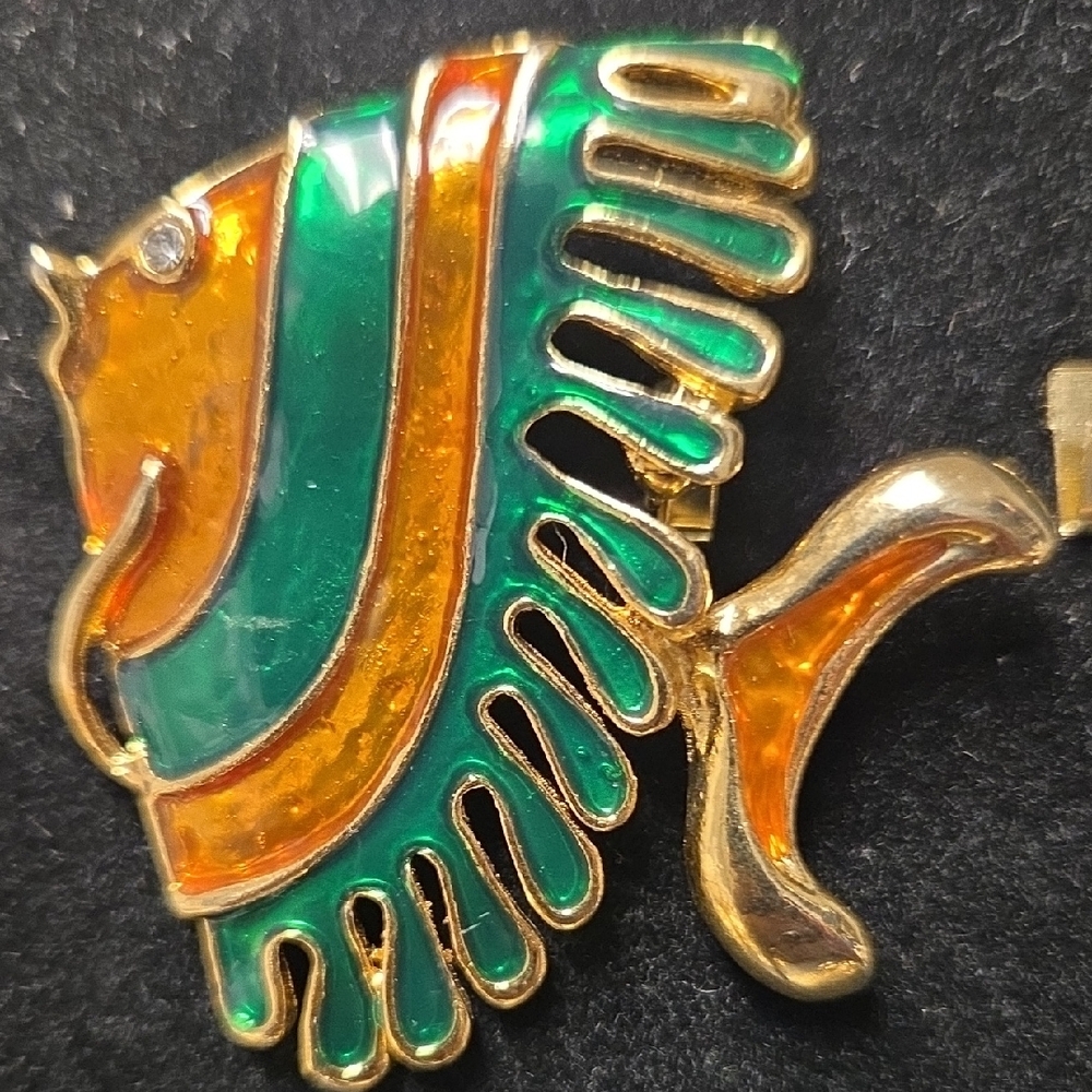 Colorful Fish Brooch - Picture 2 of 3